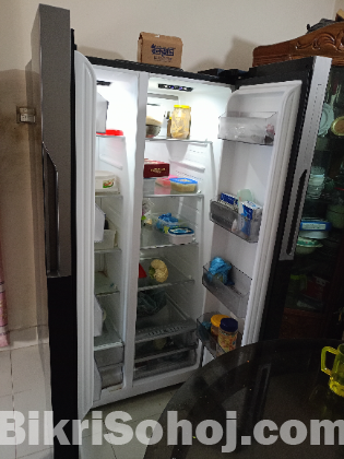 Walton double door fridge